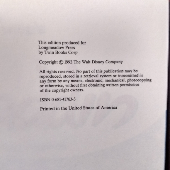 1992 Vintage Walt Disneys Classic Aladdin Book - Picture 2 of 9